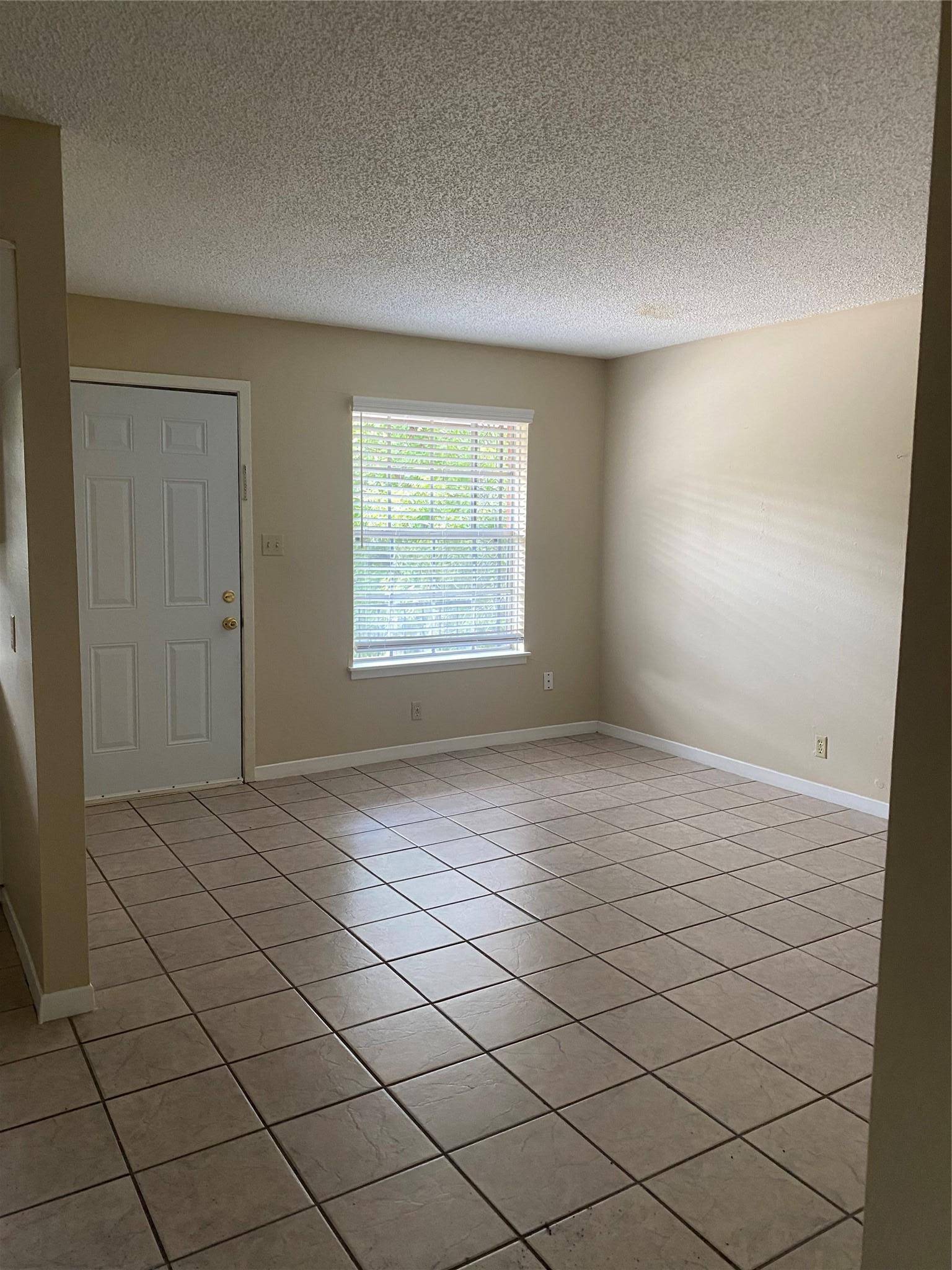 1601 Enfield RD #5, Austin, TX 78703