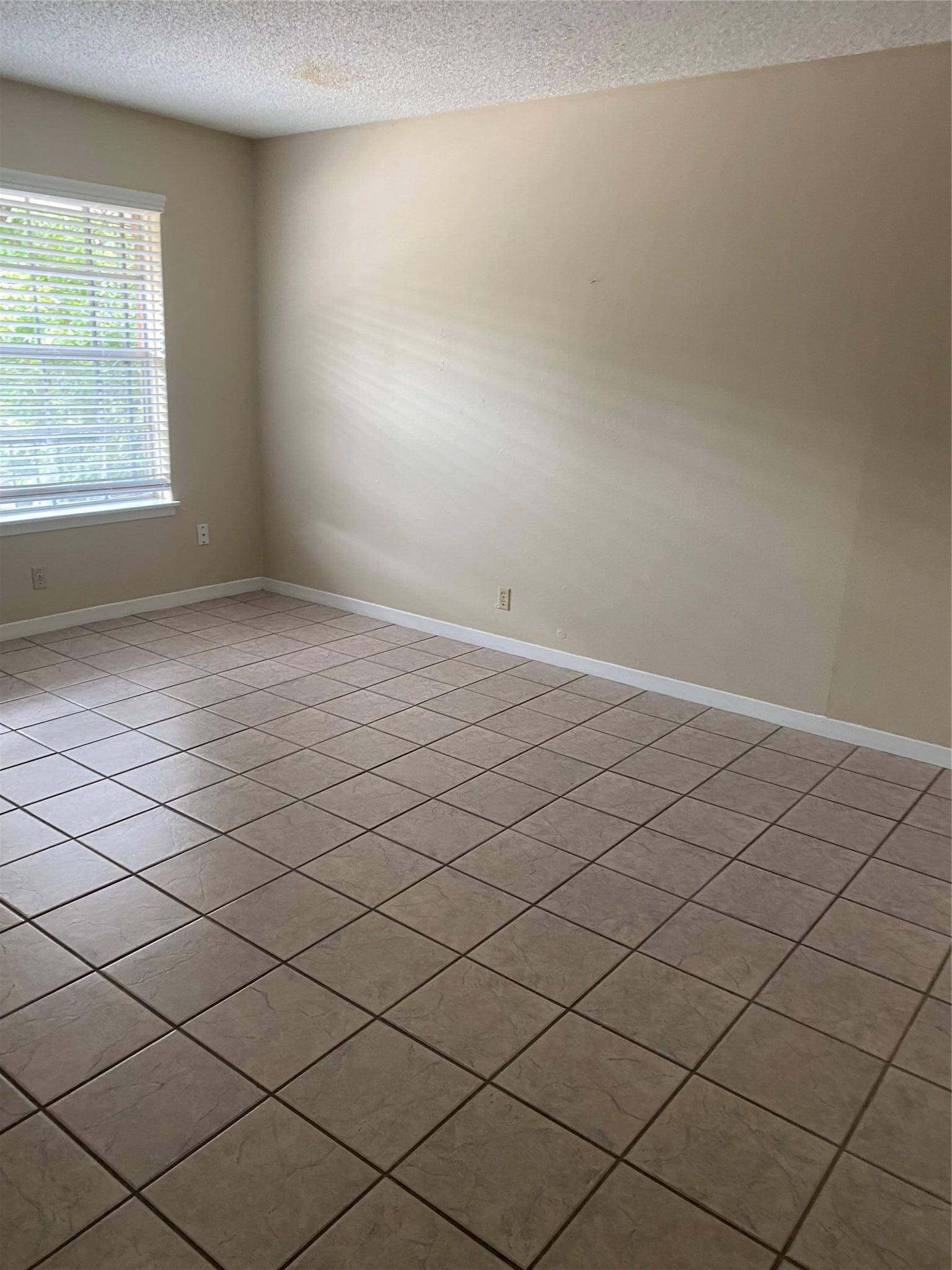 1601 Enfield RD #5, Austin, TX 78703