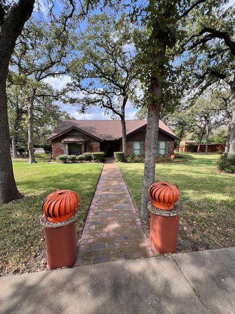 901 Cady RD, Rockdale, TX 76567