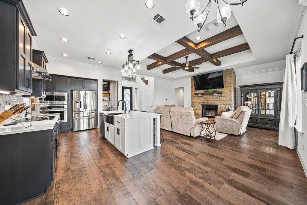 267 Eagle Rock RD, Spring Branch, TX 78070