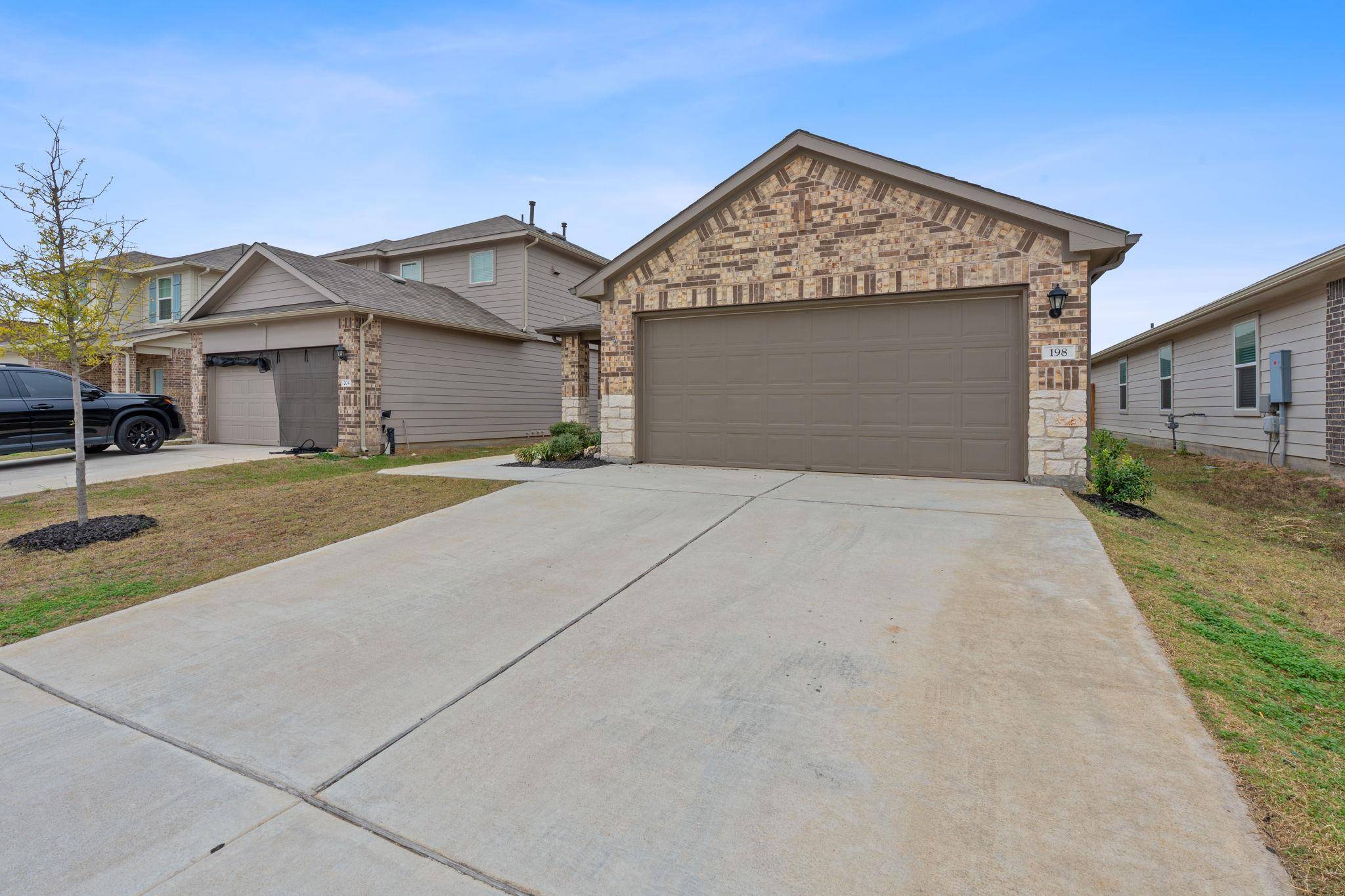 198 Andover LN, Kyle, TX 78640