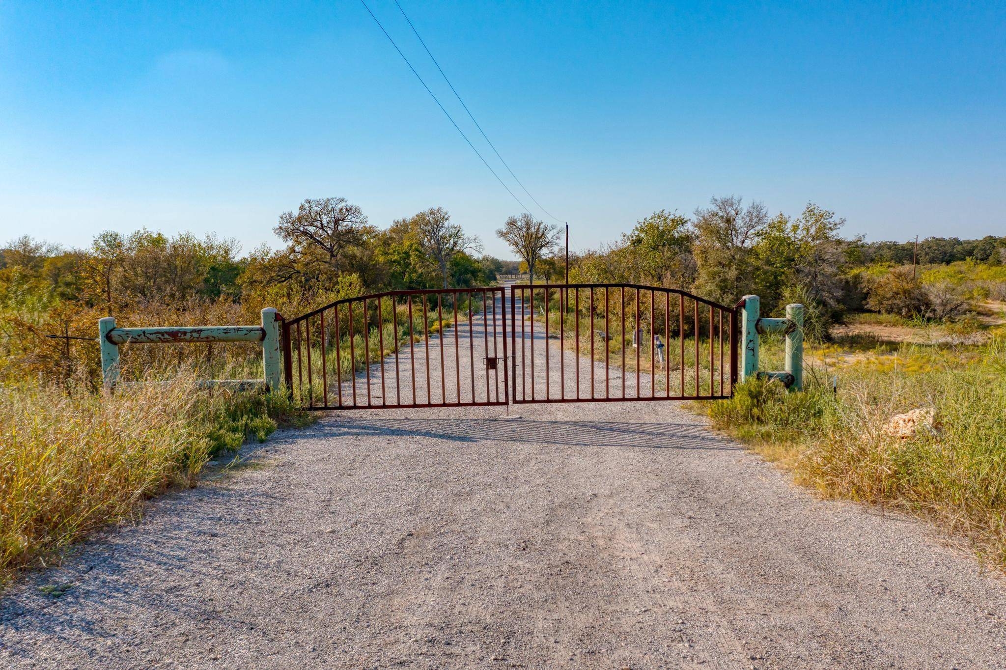 9202 Lockwood Springs RD, Manor, TX 78653
