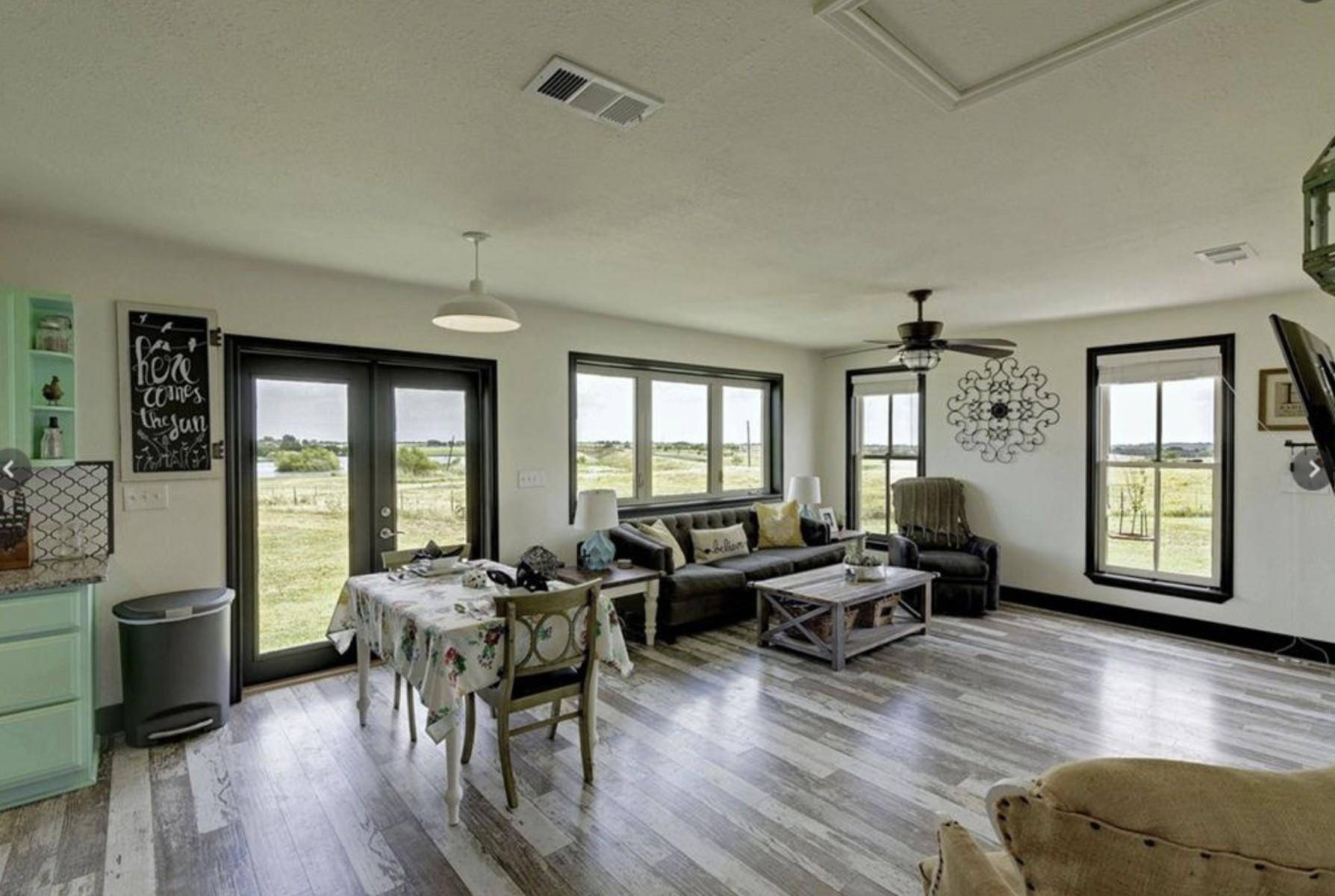 1150 CR 405, Taylor, TX 76574