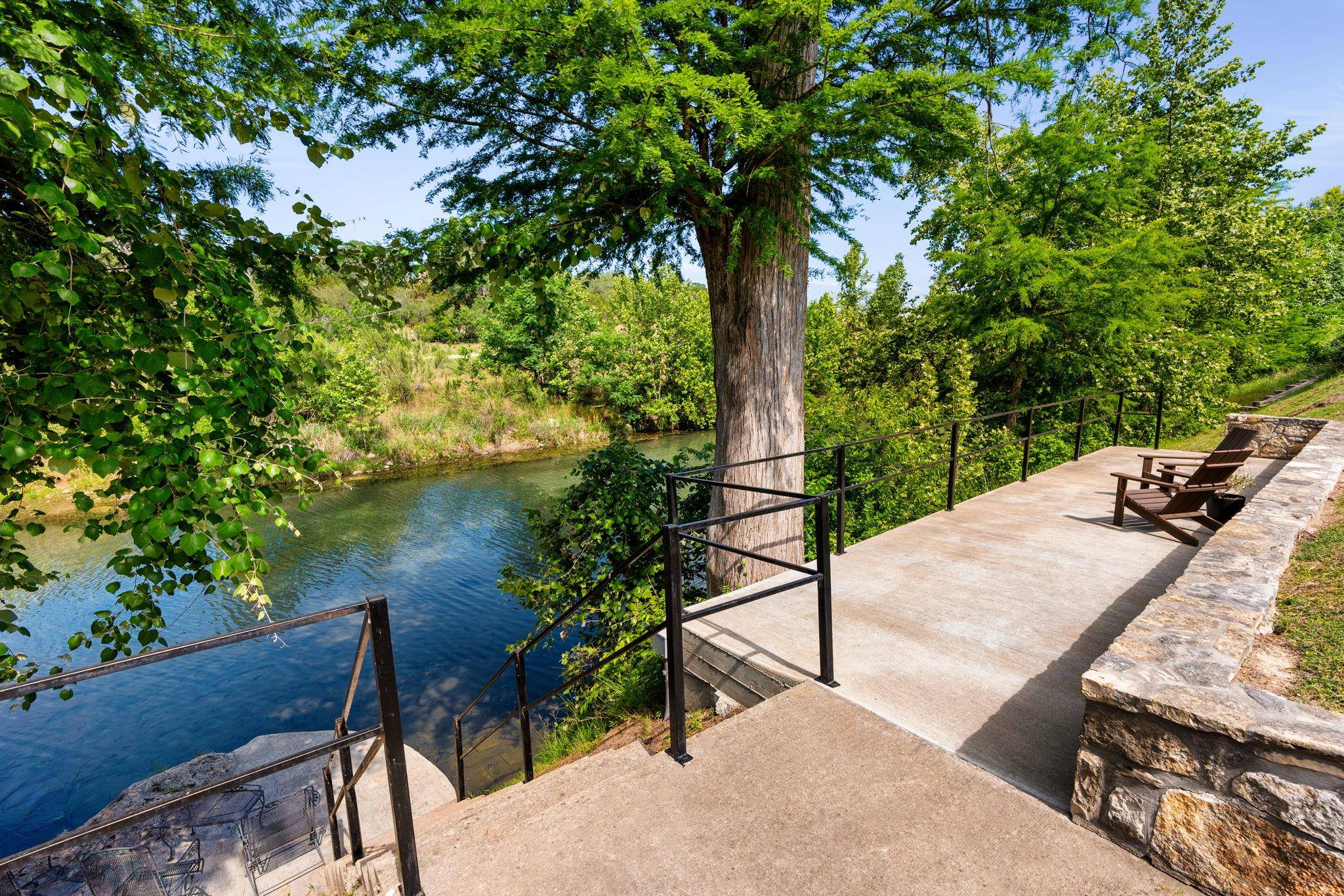 4256 Fischer Store RD, Wimberley, TX 78676
