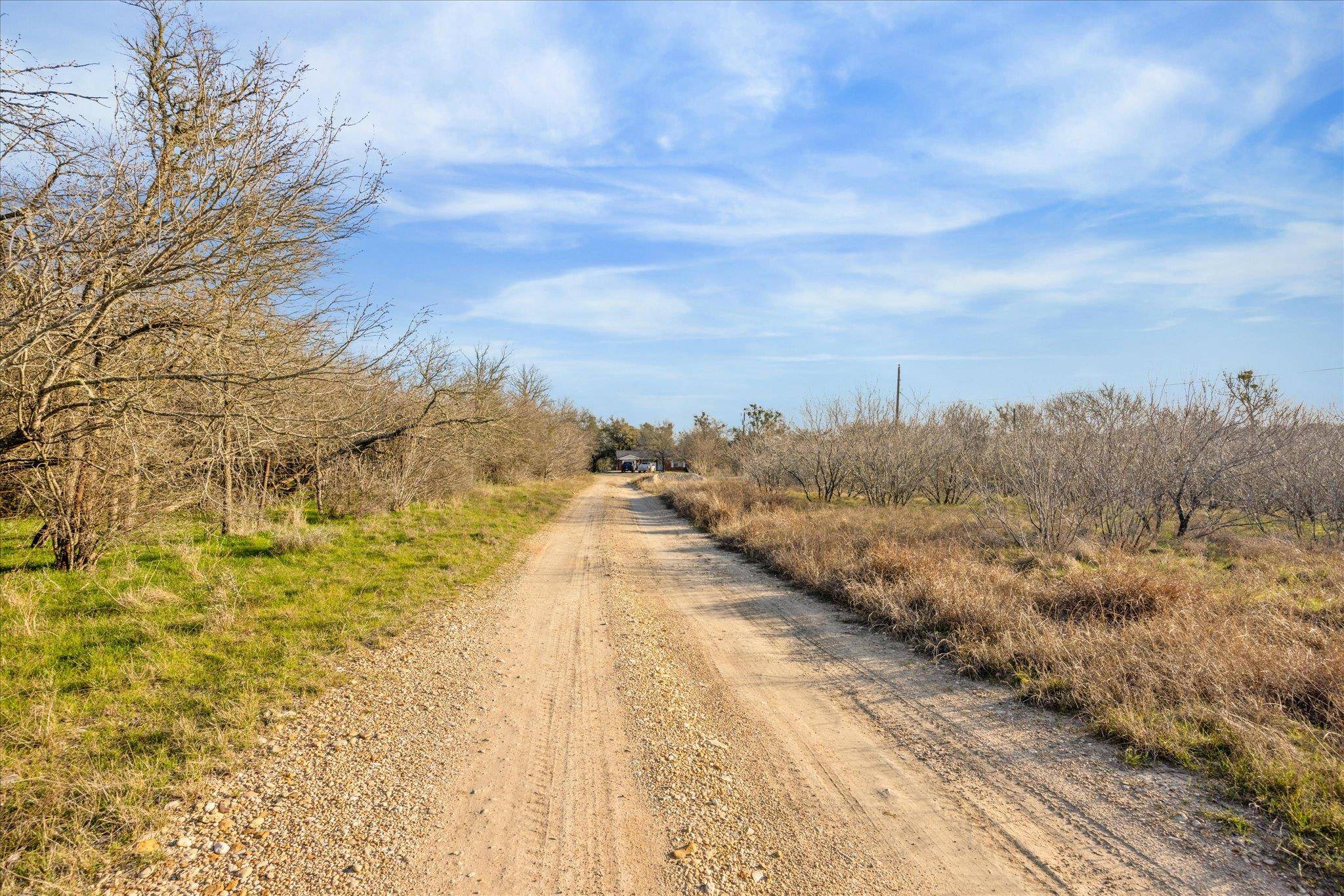 4975 E Highway 71 HWY E, Del Valle, TX 78617