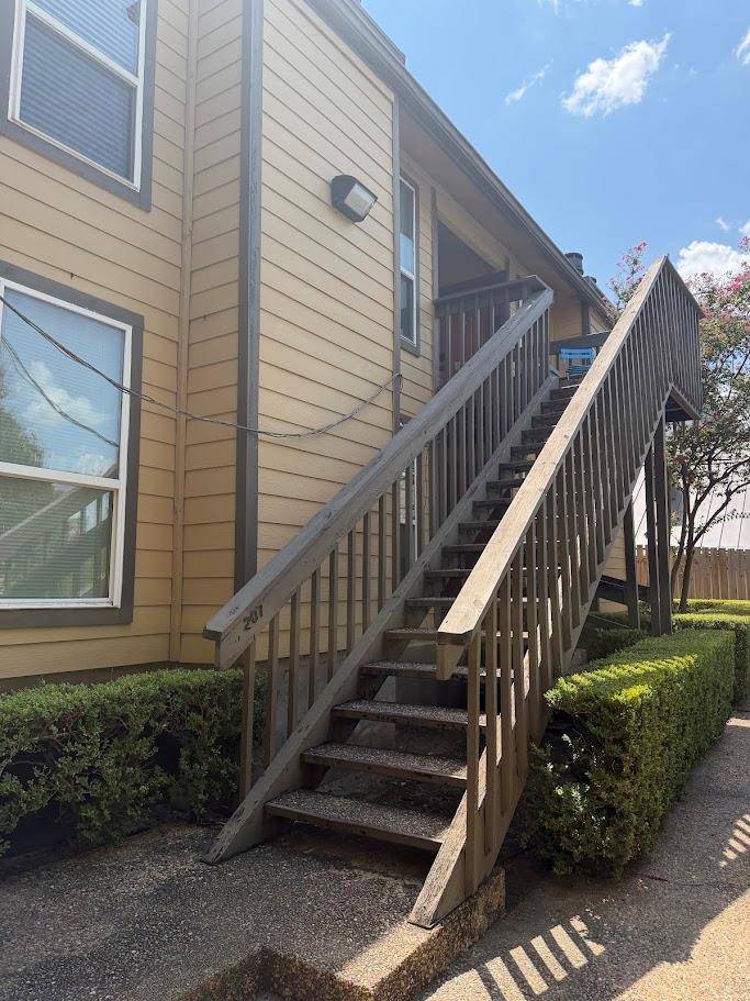 1000 W 26th ST #207, Austin, TX 78705