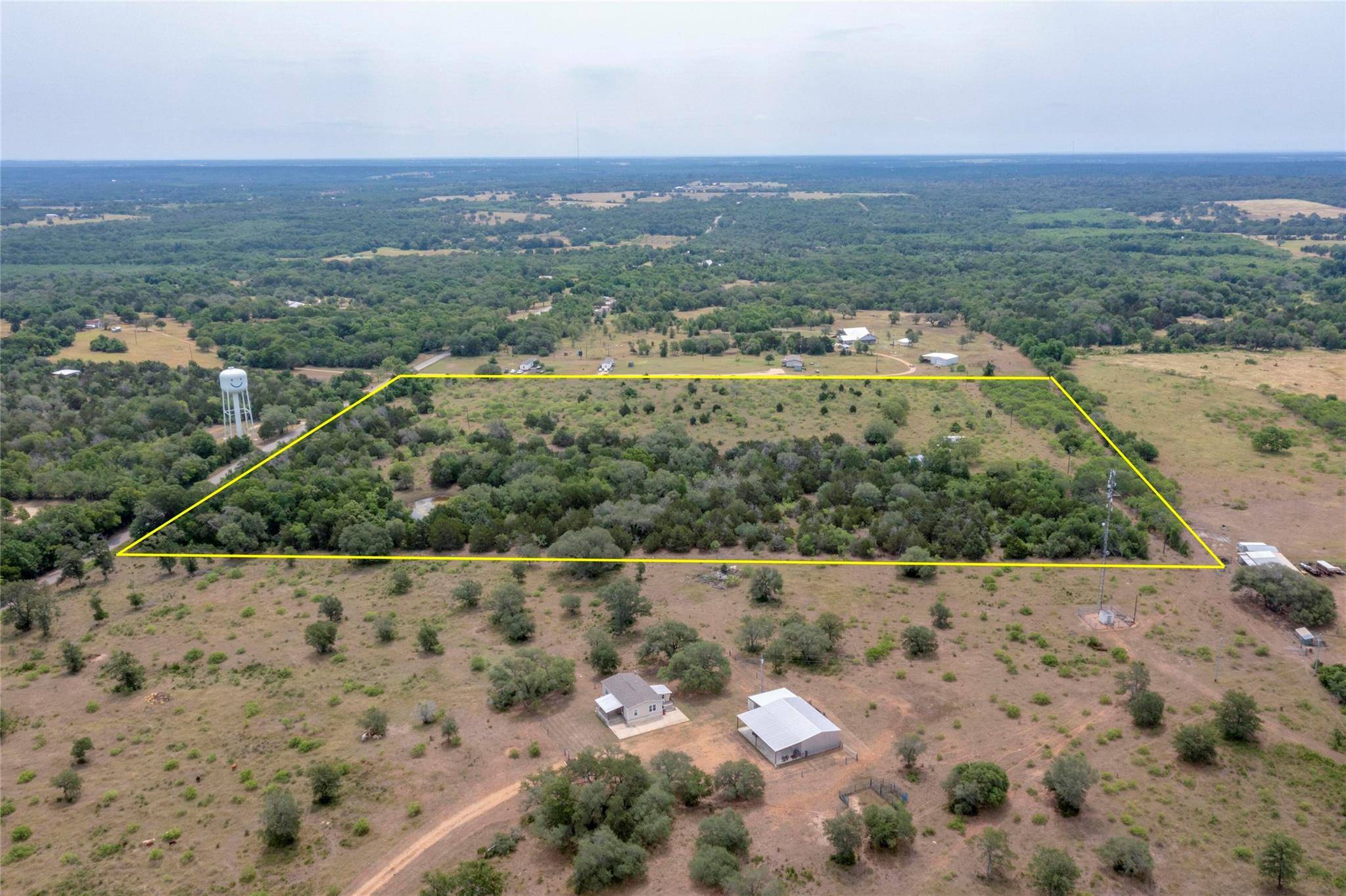 1931 Watterson RD, Red Rock, TX 78662
