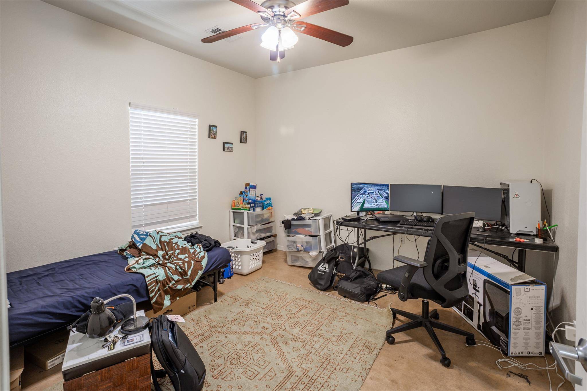 910 W 25th ST #403, Austin, TX 78705