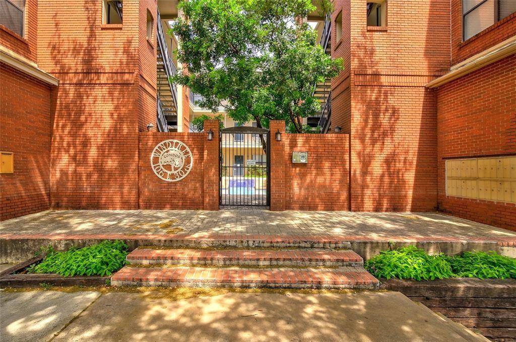 106 E 30th ST #208, Austin, TX 78705