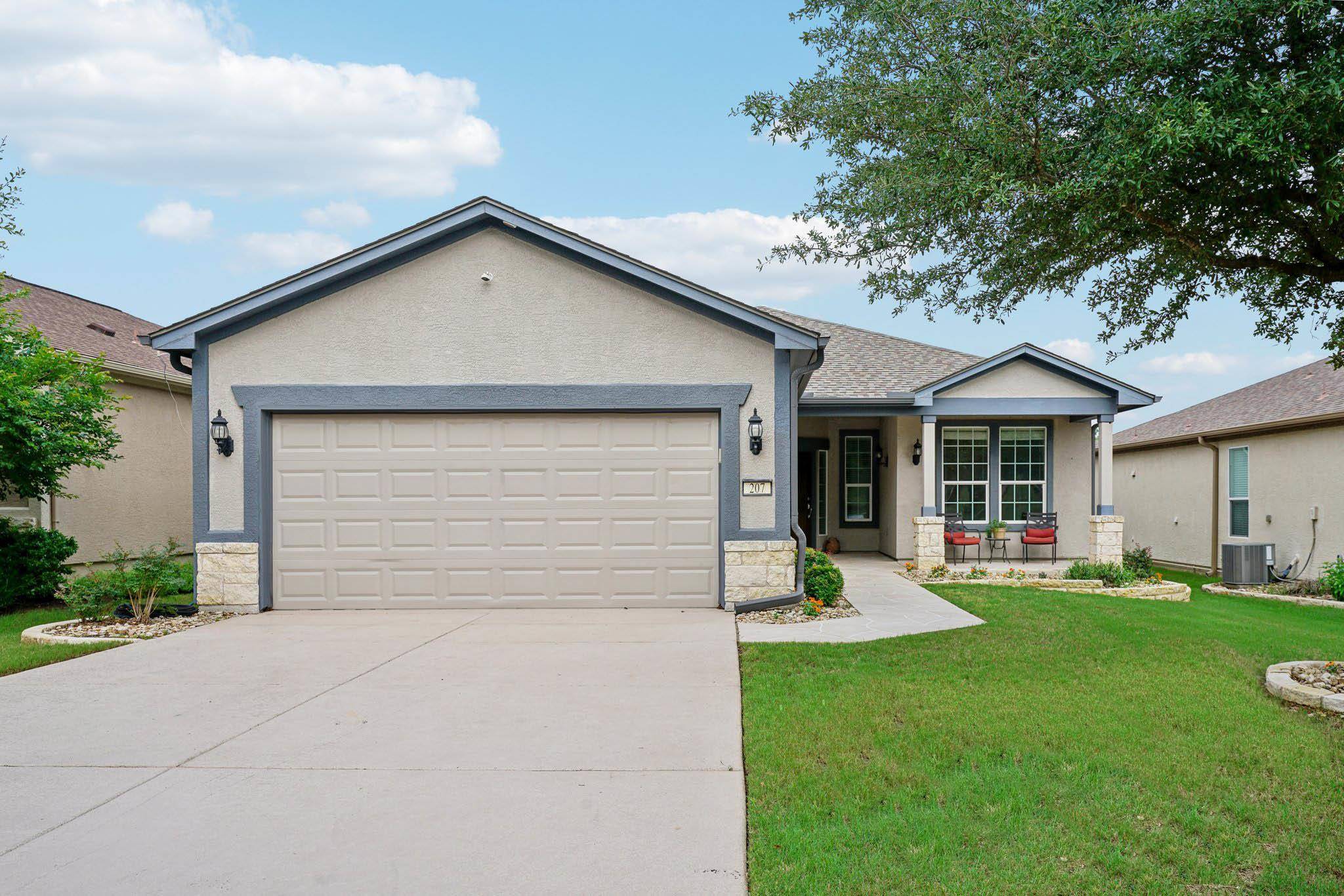 207 Trinity LN, Georgetown, TX 78633