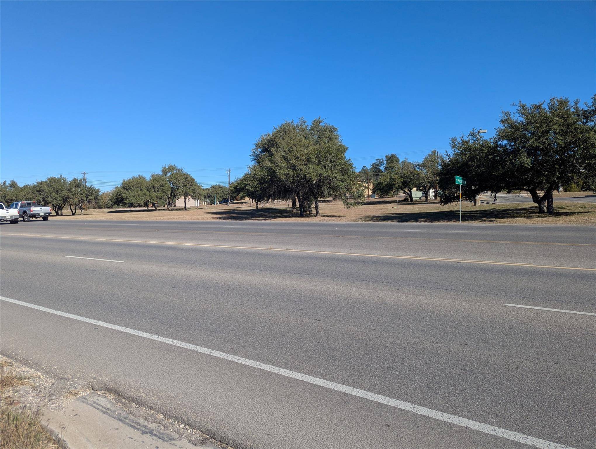 1511 US Hwy 290 HWY, Dripping Springs, TX 78620