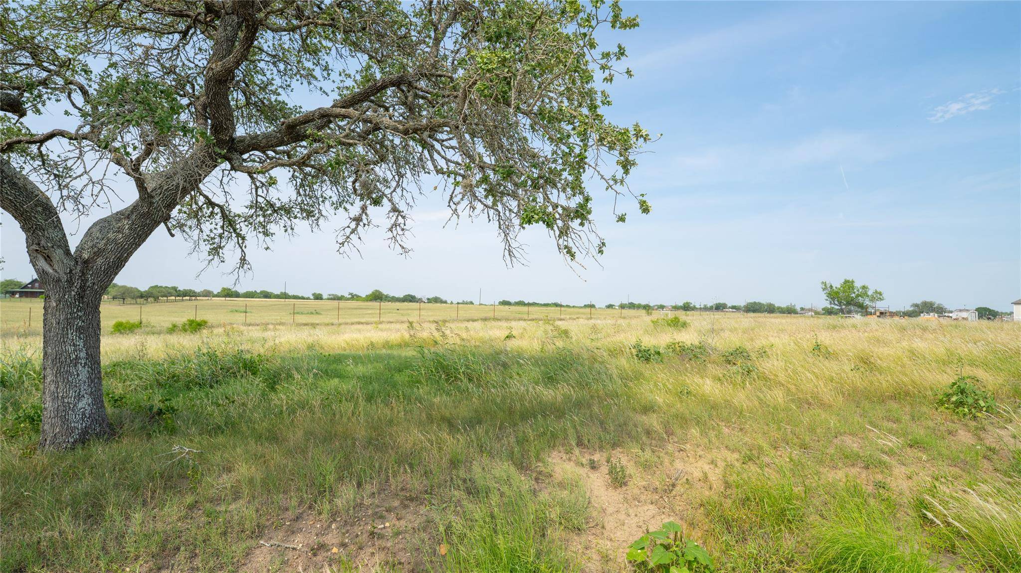 300 ALTIDORE Ave, Dale, TX 78616