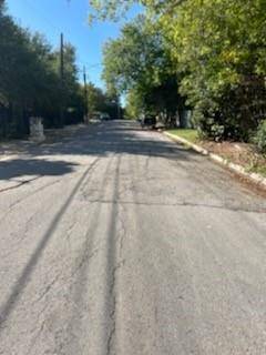 2102 Uphill LN, Austin, TX 78741