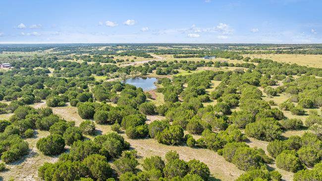 000 Watson-Yeary RD, Lampasas, TX 76550