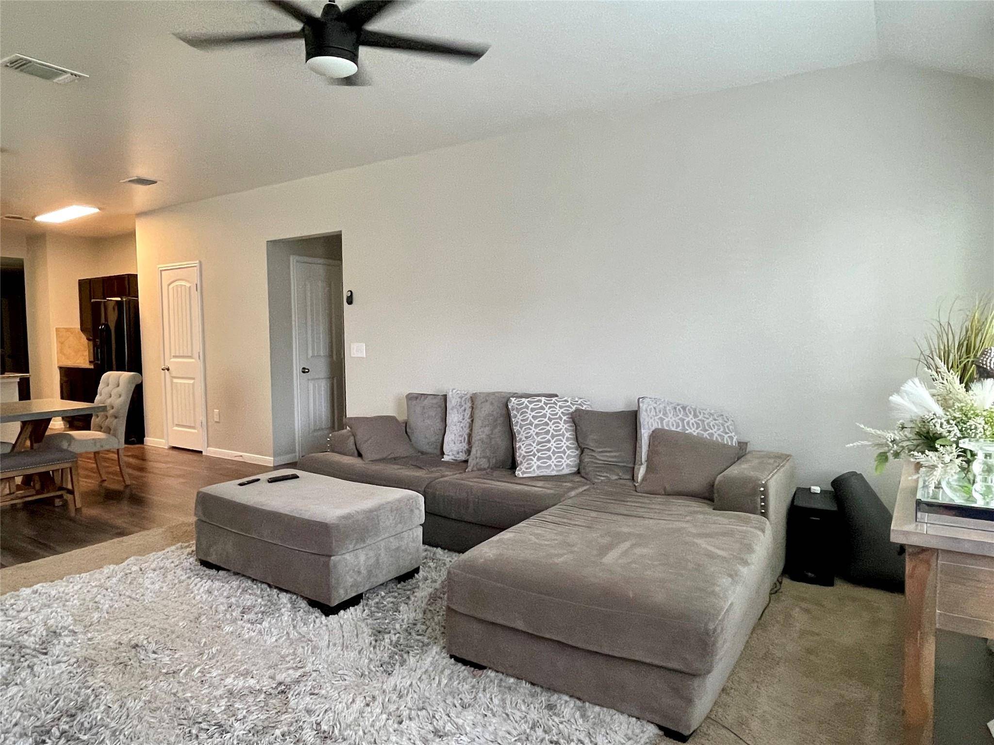 12103 Stoneridge Gap LN, Manor, TX 78653