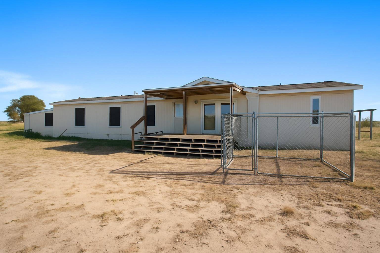 1600 County Road 465, Elgin, TX 78621