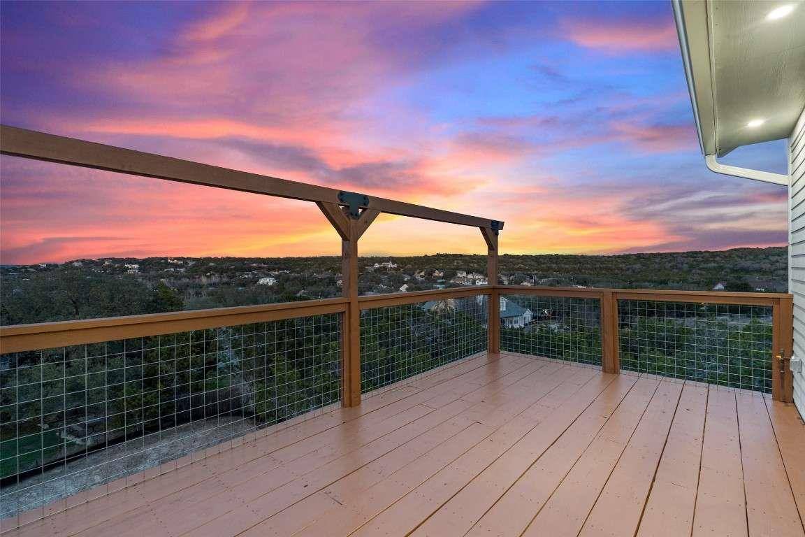 22108-2 Moulin DR, Briarcliff, TX 78669