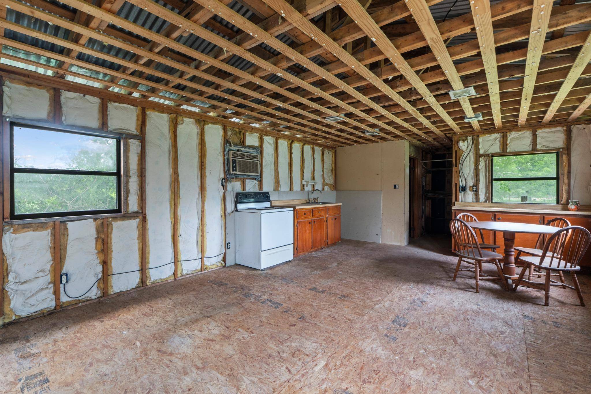 429 Hidden Shores Lp RD, Smithville, TX 78957