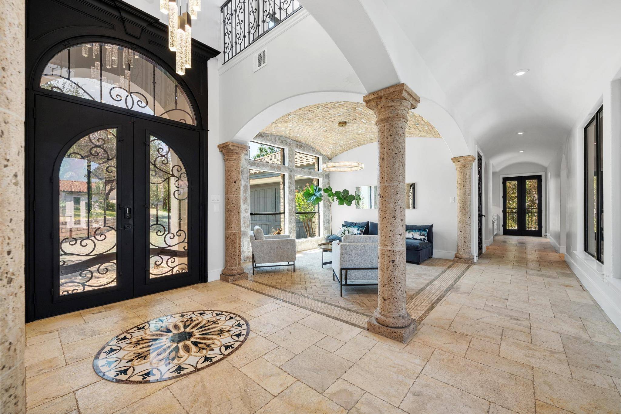 12804 Hughes ST, Austin, TX 78732
