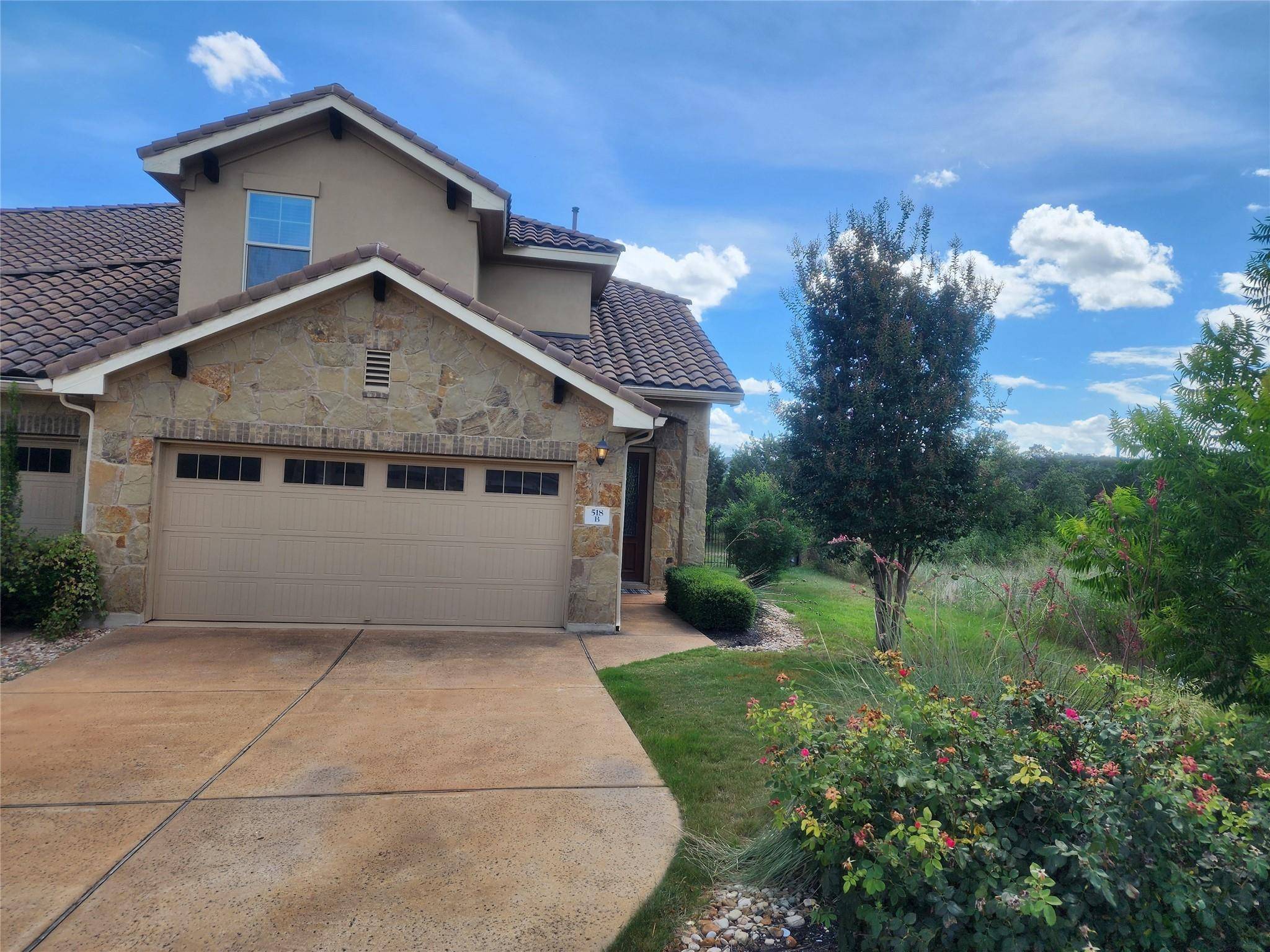 518 S Meadowlark ST #B, Lakeway, TX 78734