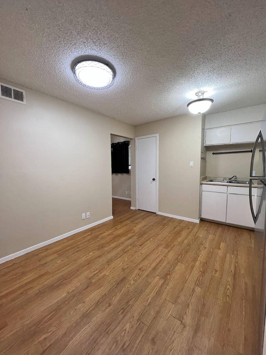 202 E 32 ST #6, Austin, TX 78705