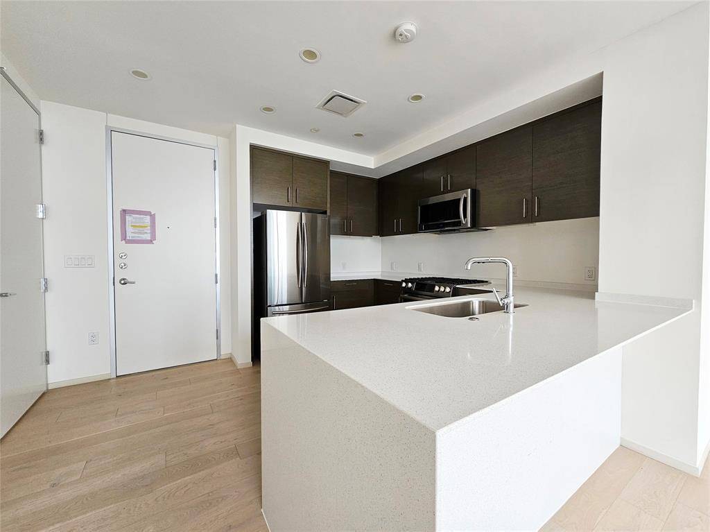 301 West Ave #1603, Austin, TX 78701