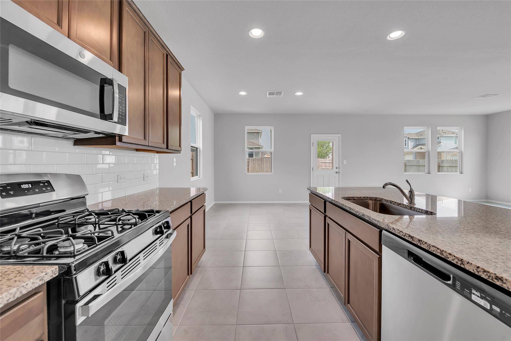 100 Bent Creek LN, Georgetown, TX 78628