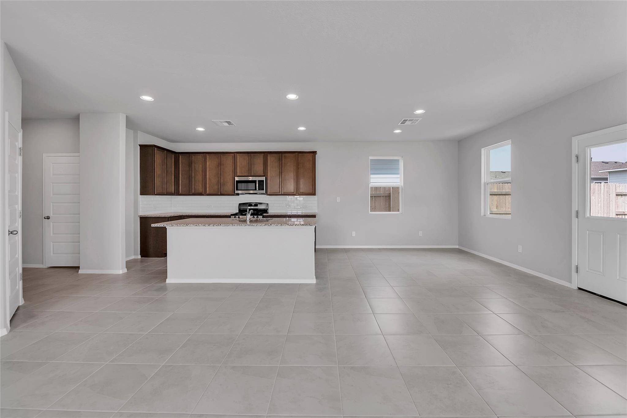 100 Bent Creek LN, Georgetown, TX 78628