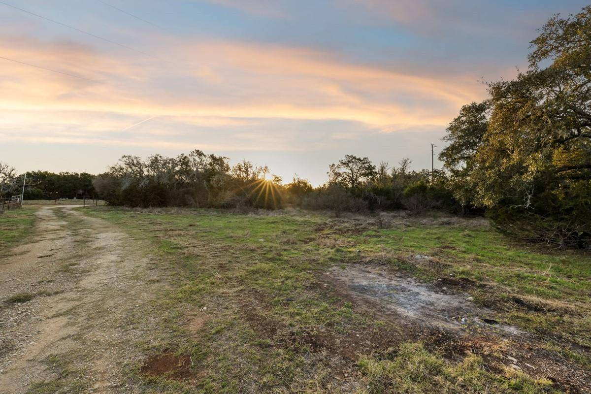 3003 Old Red Ranch RD, Dripping Springs, TX 78620