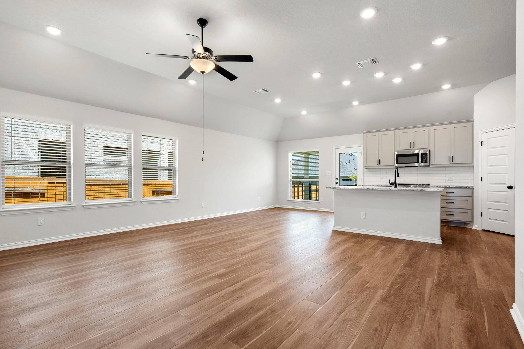 341 Fawn River RUN, Kyle, TX 78640