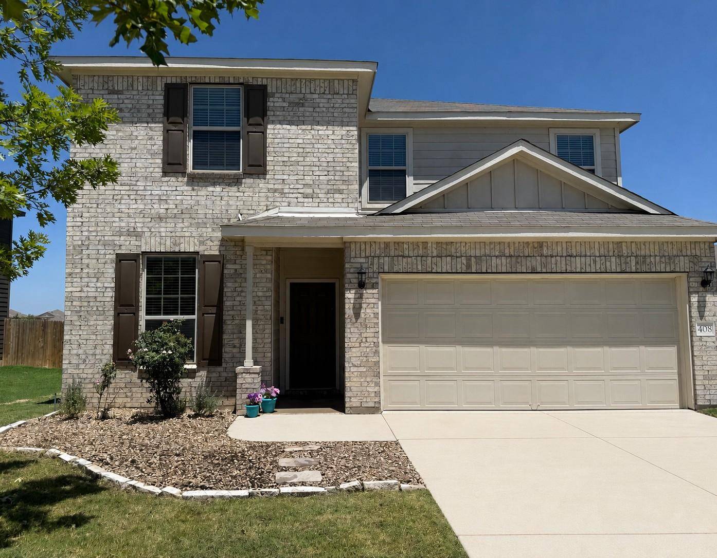 408 Bedford Falls LN, Jarrell, TX 76537