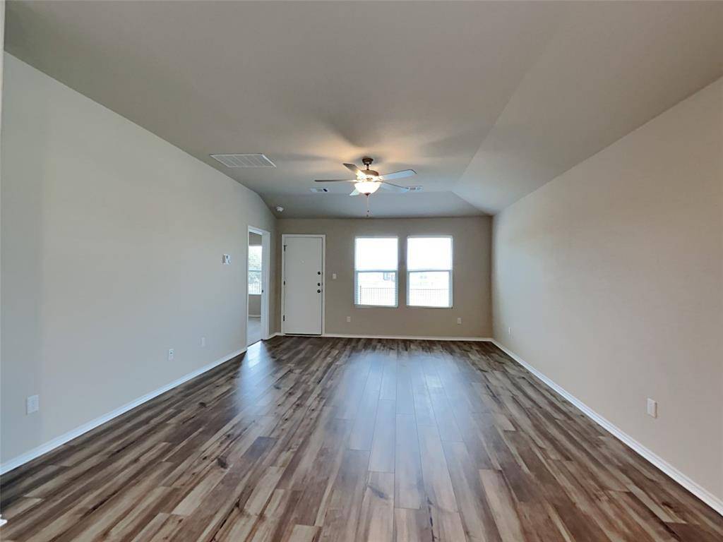 5300 Gallop LN, Georgetown, TX 78626