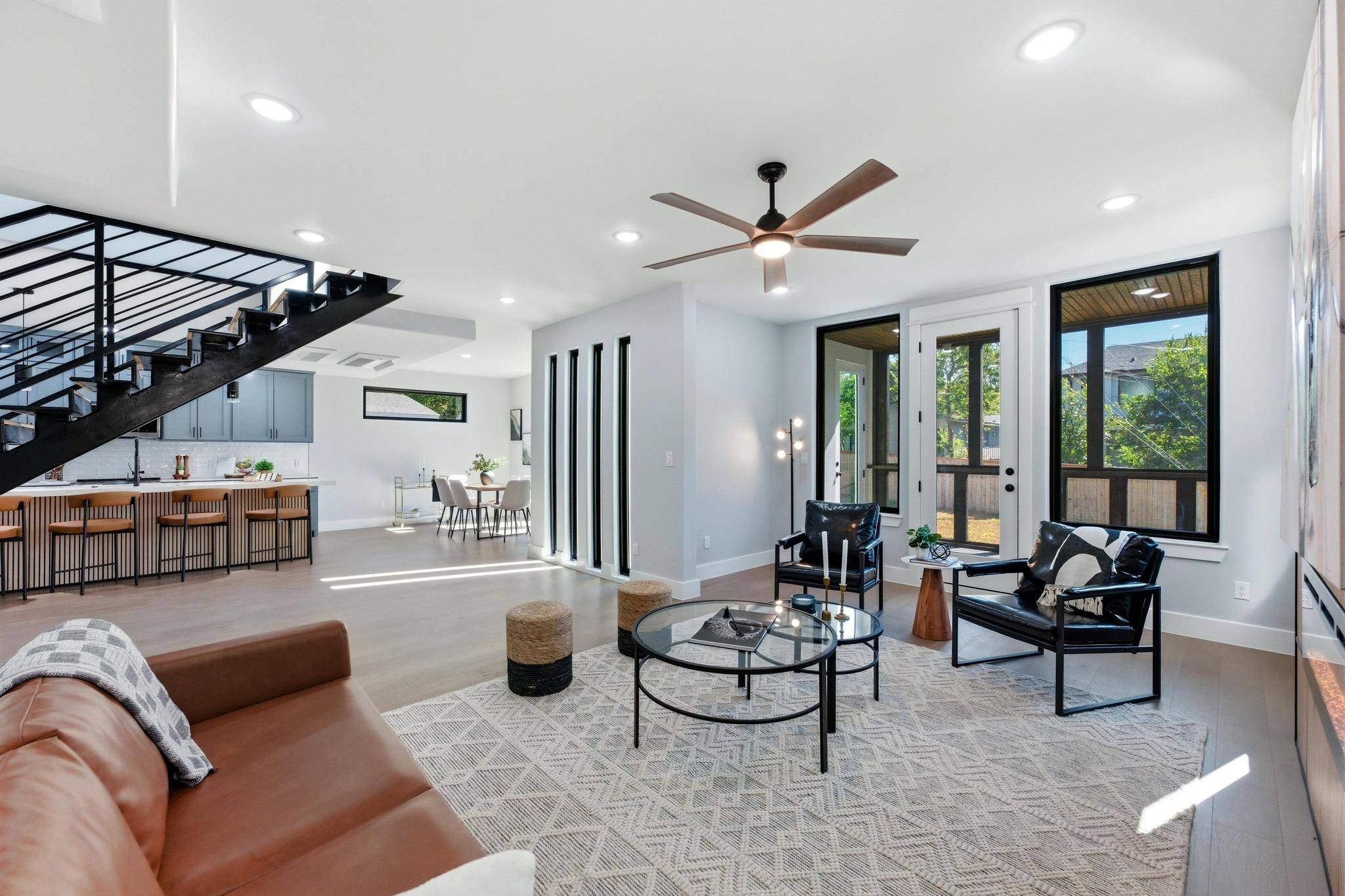 4803 Philco DR, Austin, TX 78745
