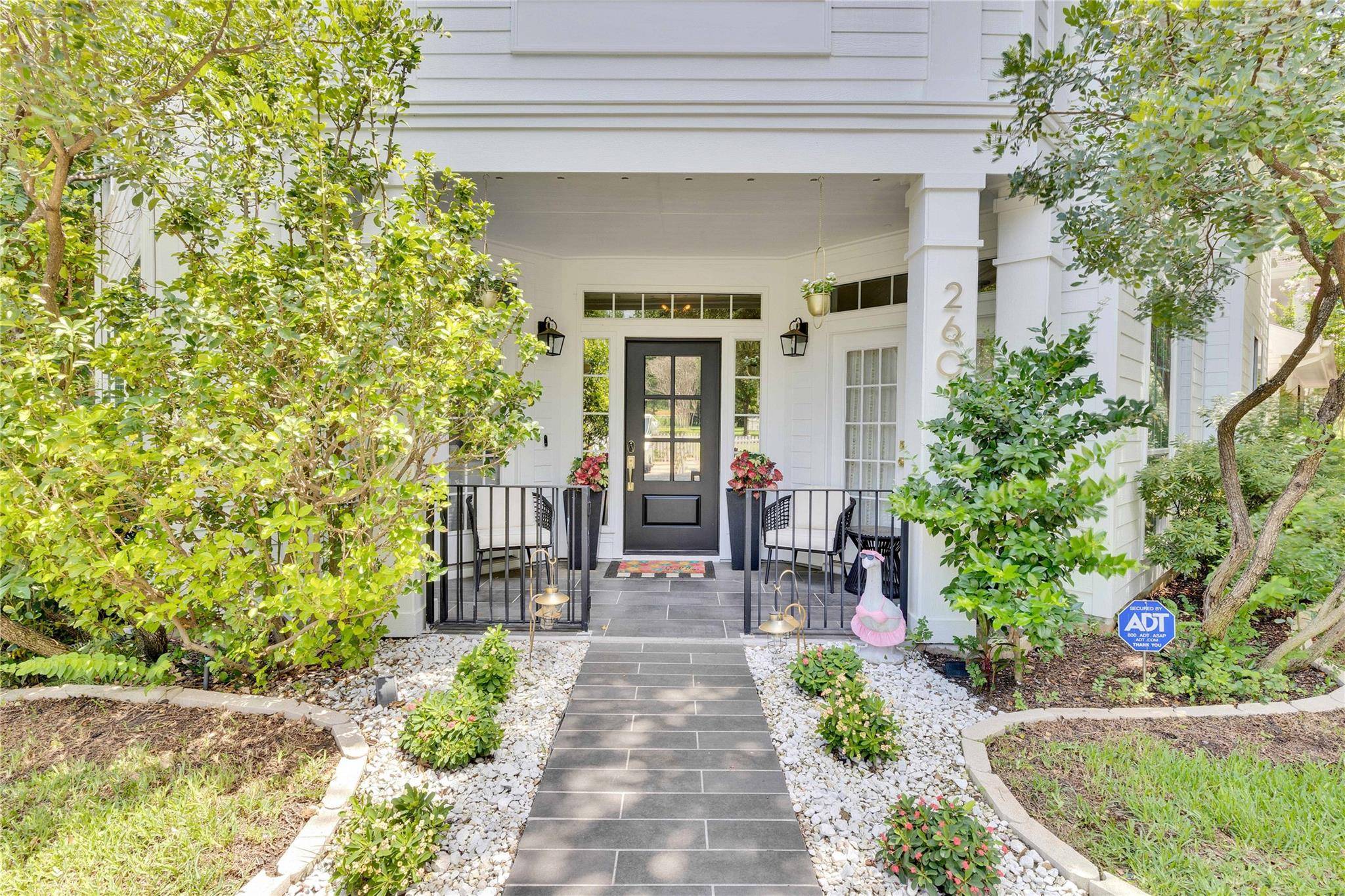 2601 Kinney Oaks CT, Austin, TX 78704