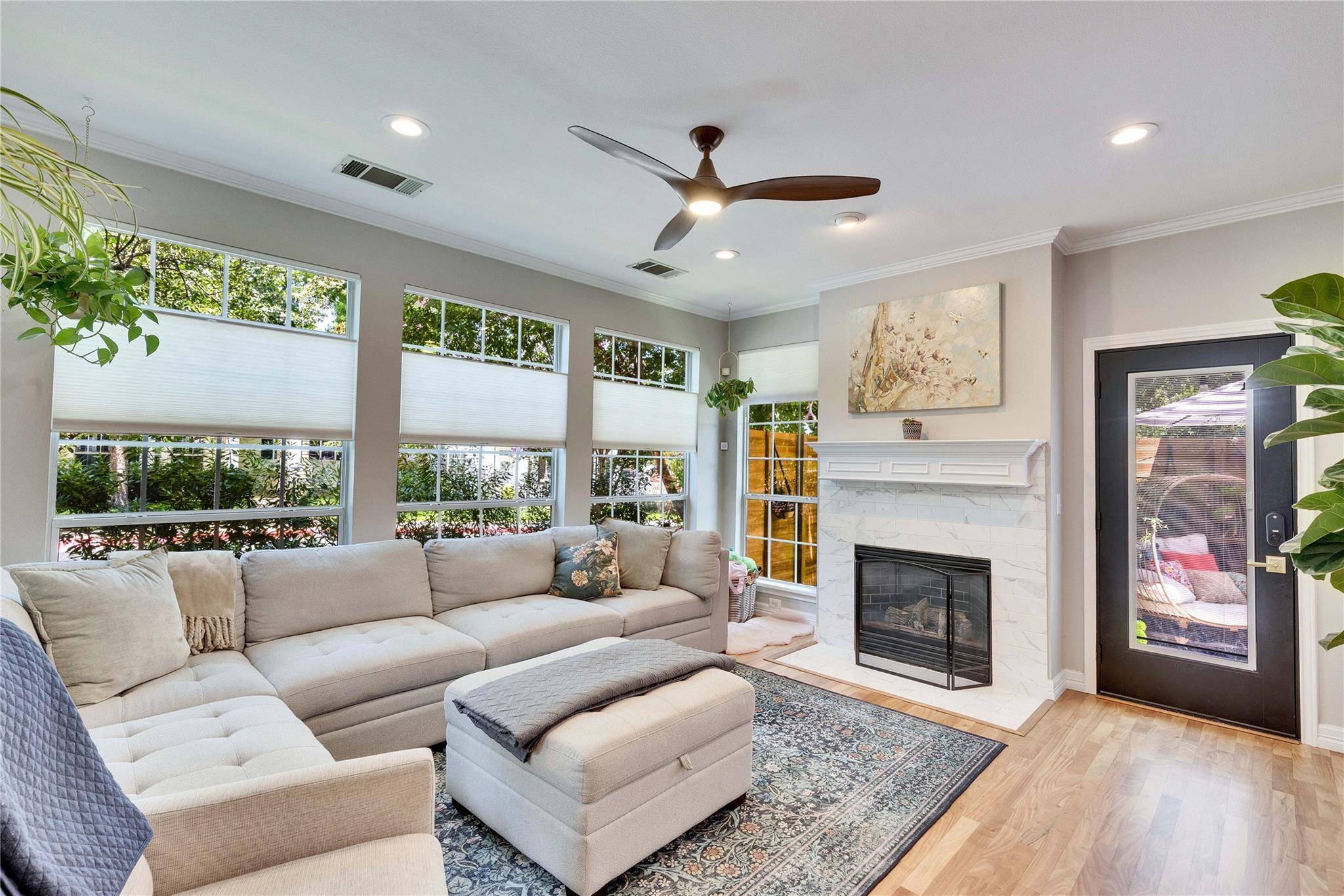 2601 Kinney Oaks CT, Austin, TX 78704