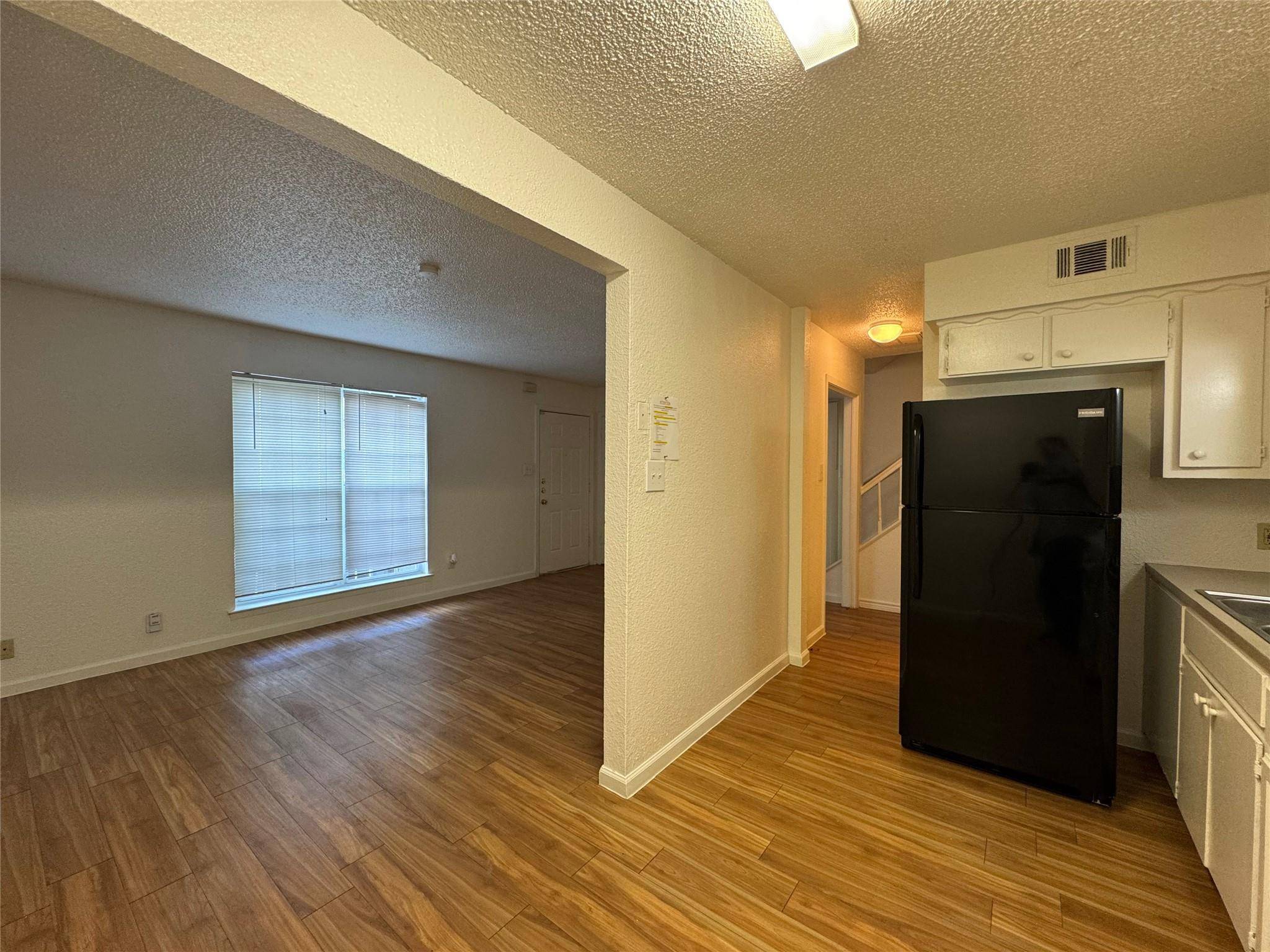 4810 West Wind TRL #102, Austin, TX 78745