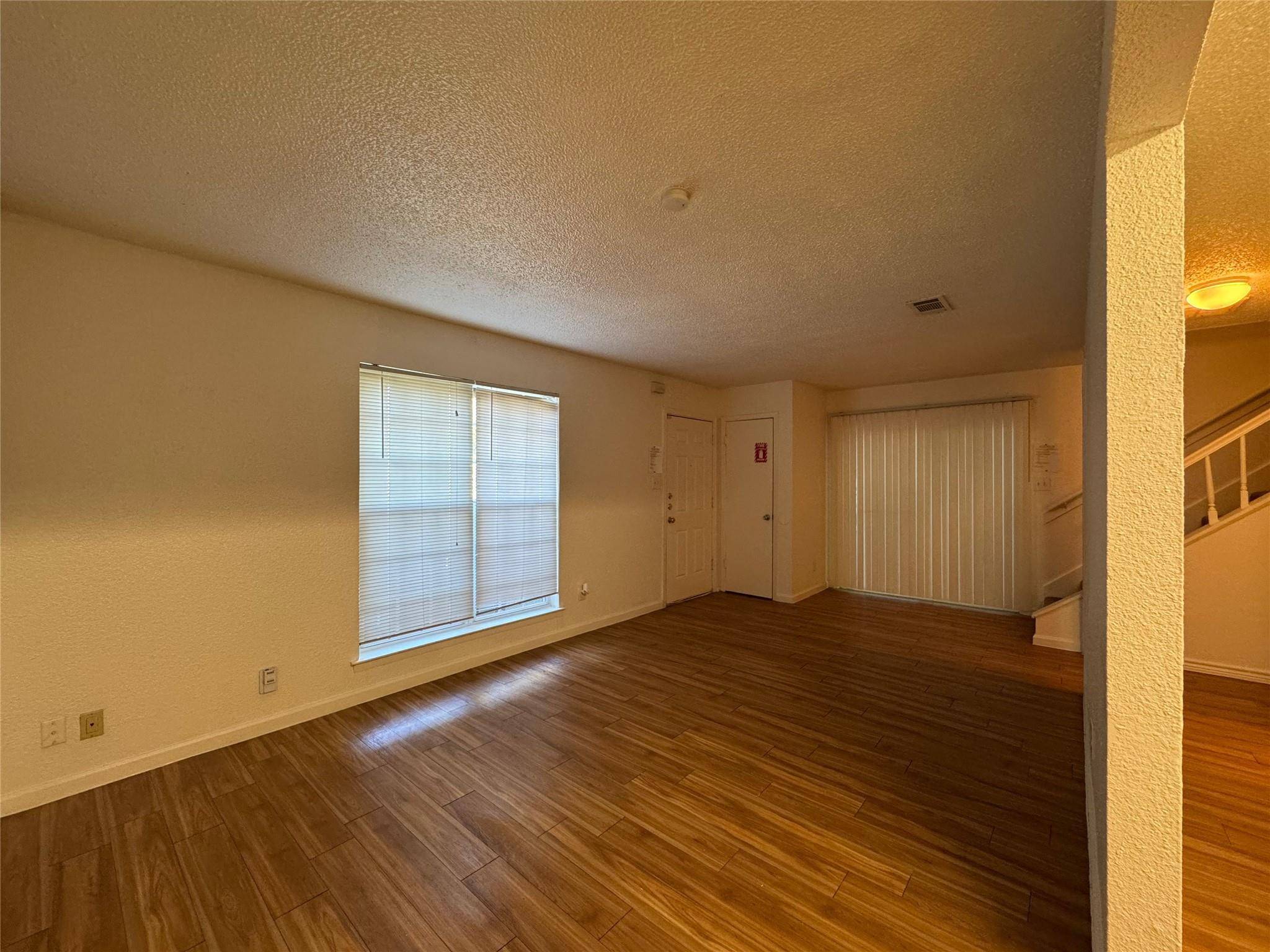 4810 West Wind TRL #102, Austin, TX 78745