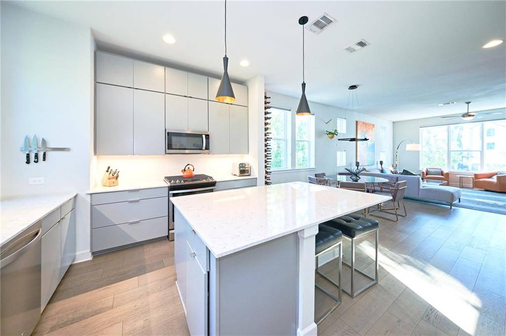 1411 Hyde ST, Austin, TX 78741
