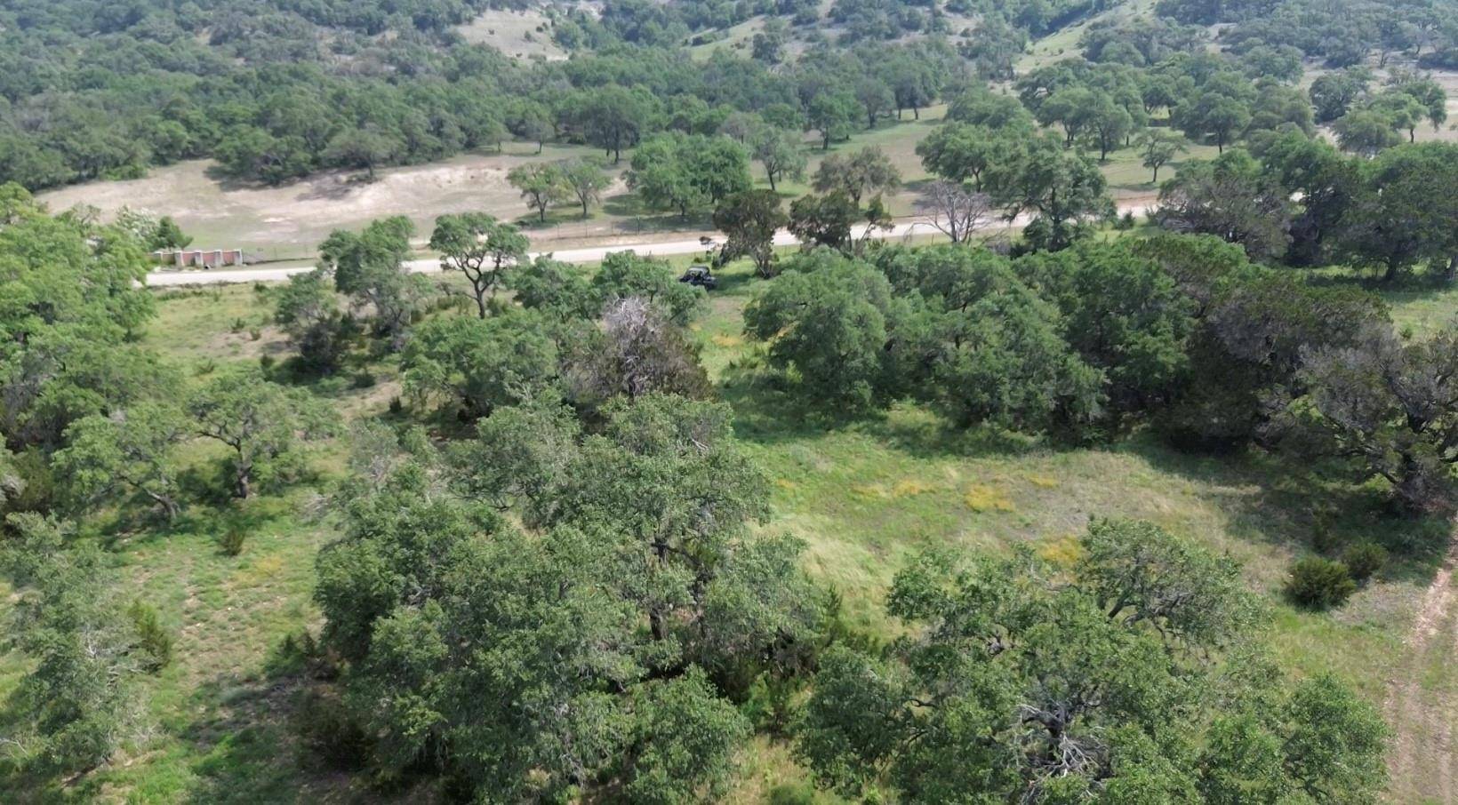4697 Rocky RD, Blanco, TX 78606