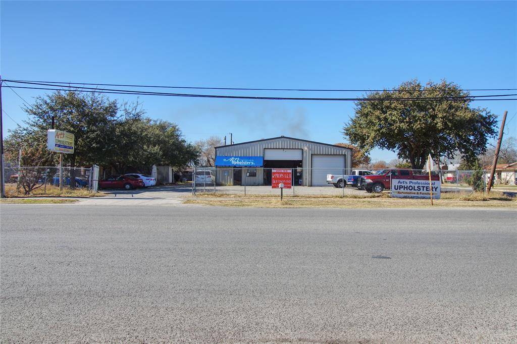 2627 Ackerman Rd, Kirby, TX 78219
