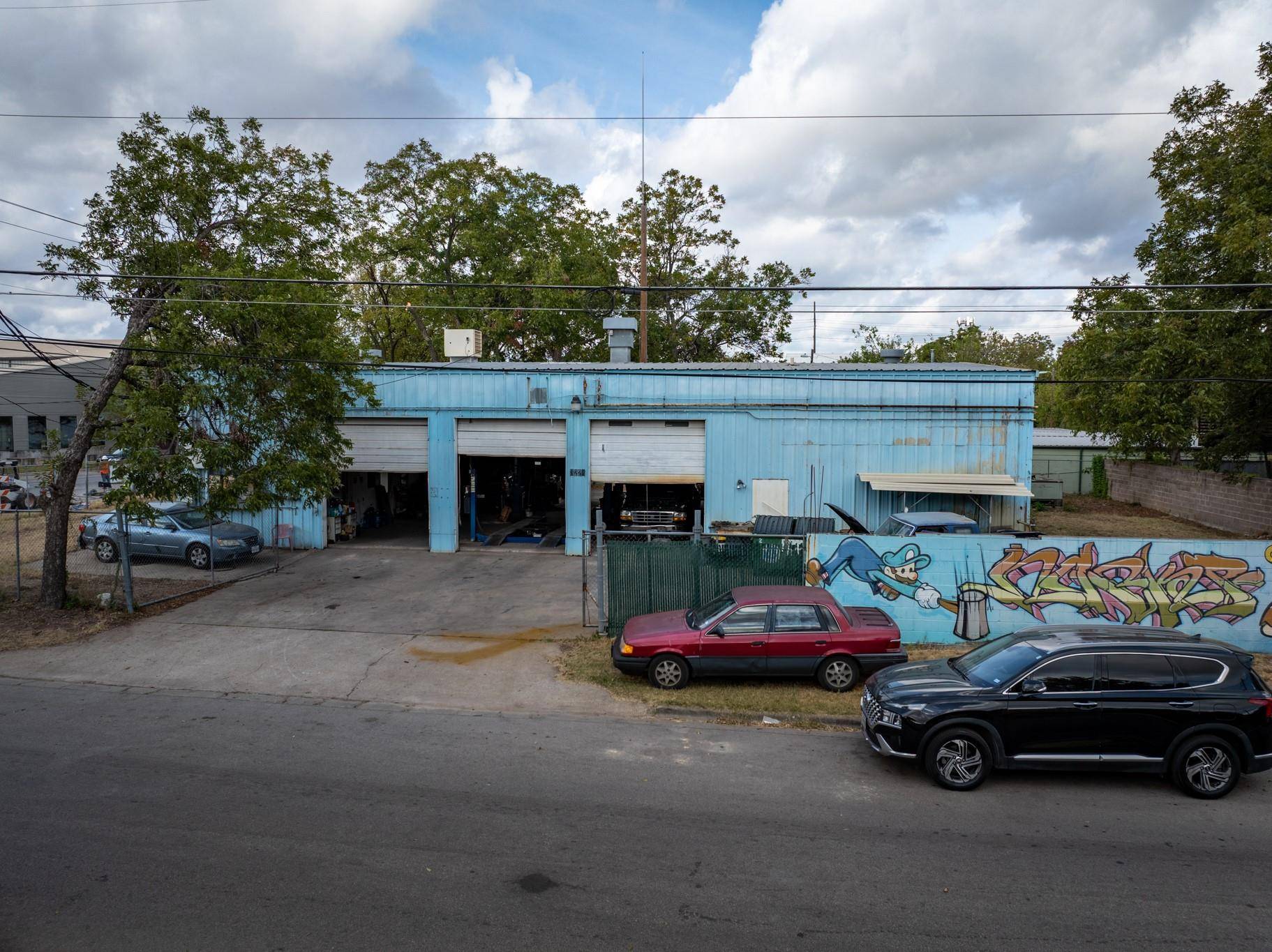 3228 E 5th ST, Austin, TX 78702
