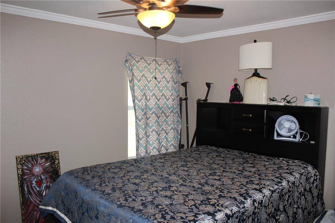 269 Indian Paintbrush DR, Kyle, TX 78640