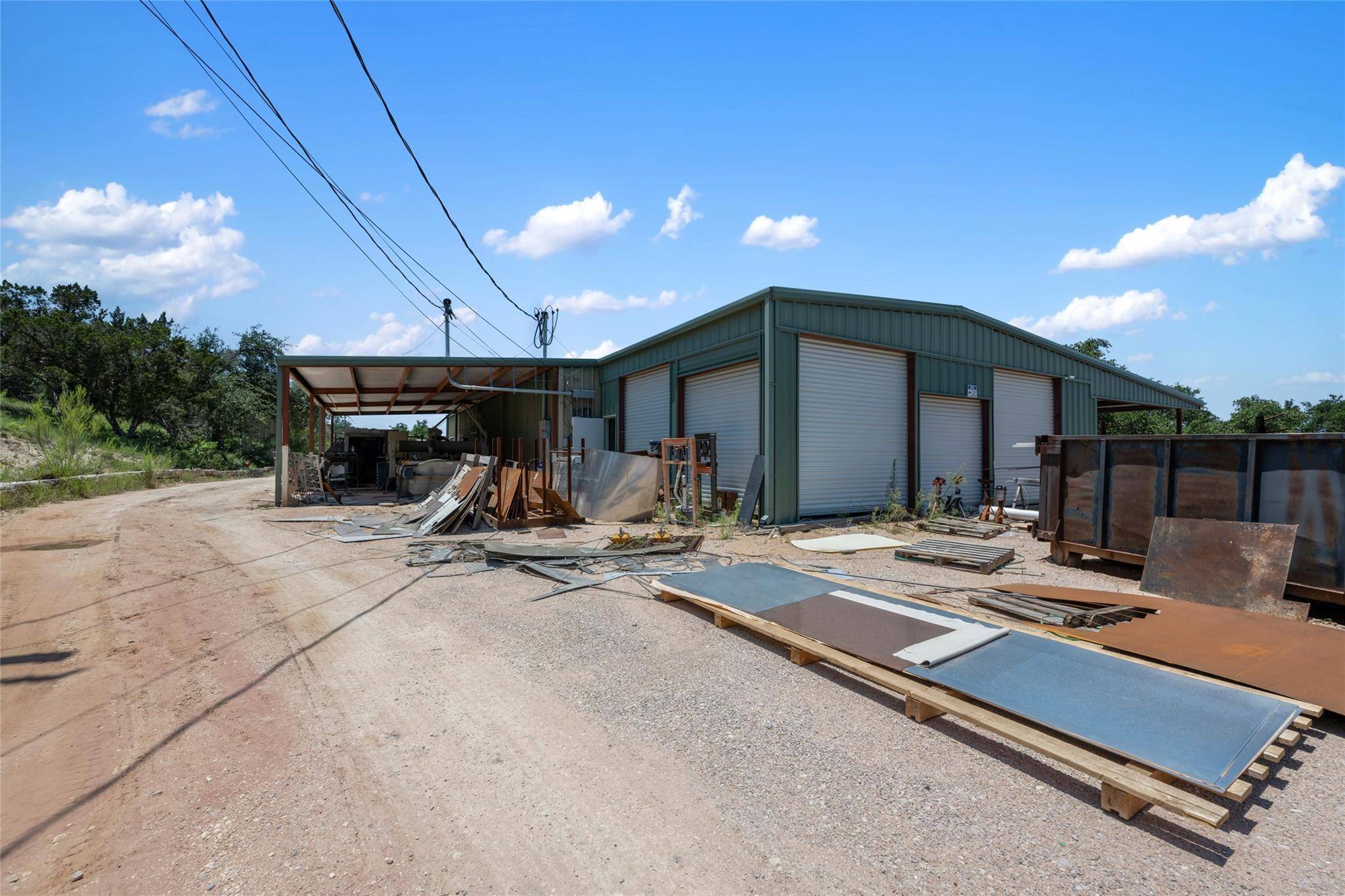21511 W STATE HY 71 W, Spicewood, TX 78669