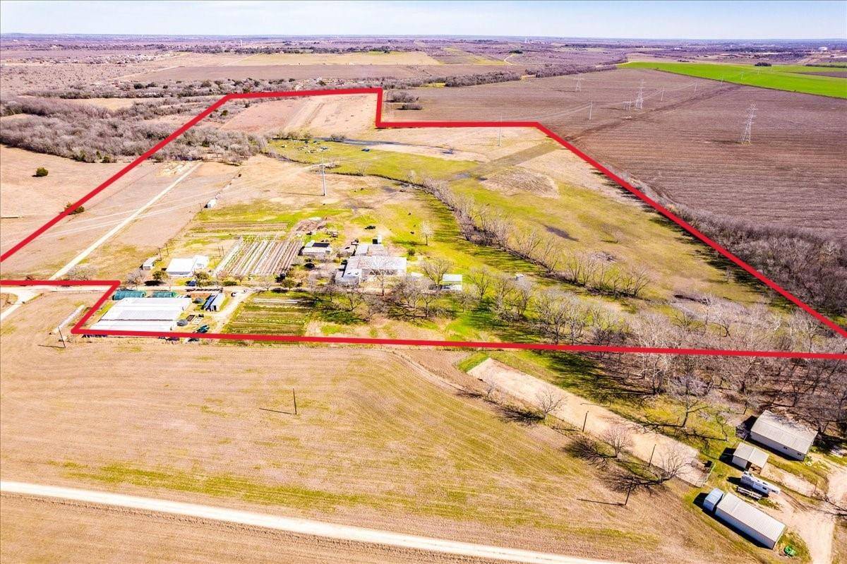 480 Mill RD, Maxwell, TX 78656
