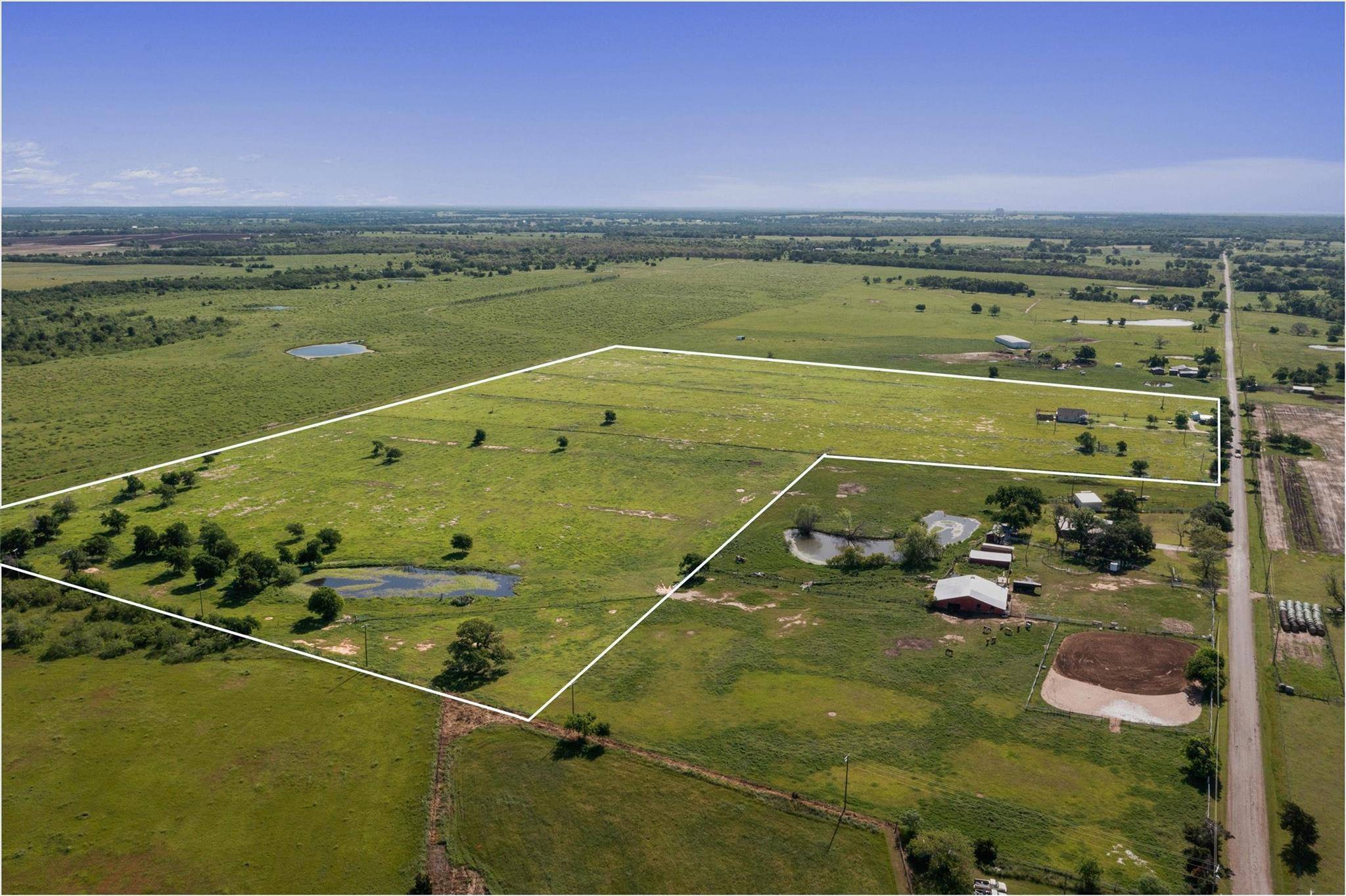 459 County Road 450, Thorndale, TX 76577