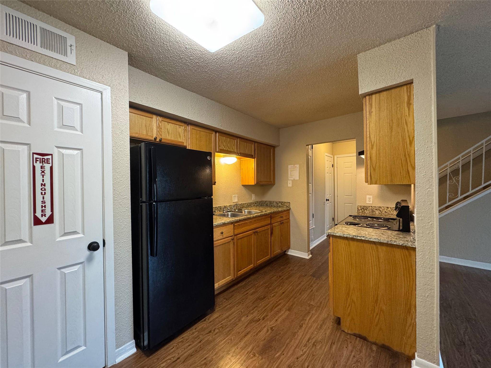 5006 West Wind TRL #101, Austin, TX 78745
