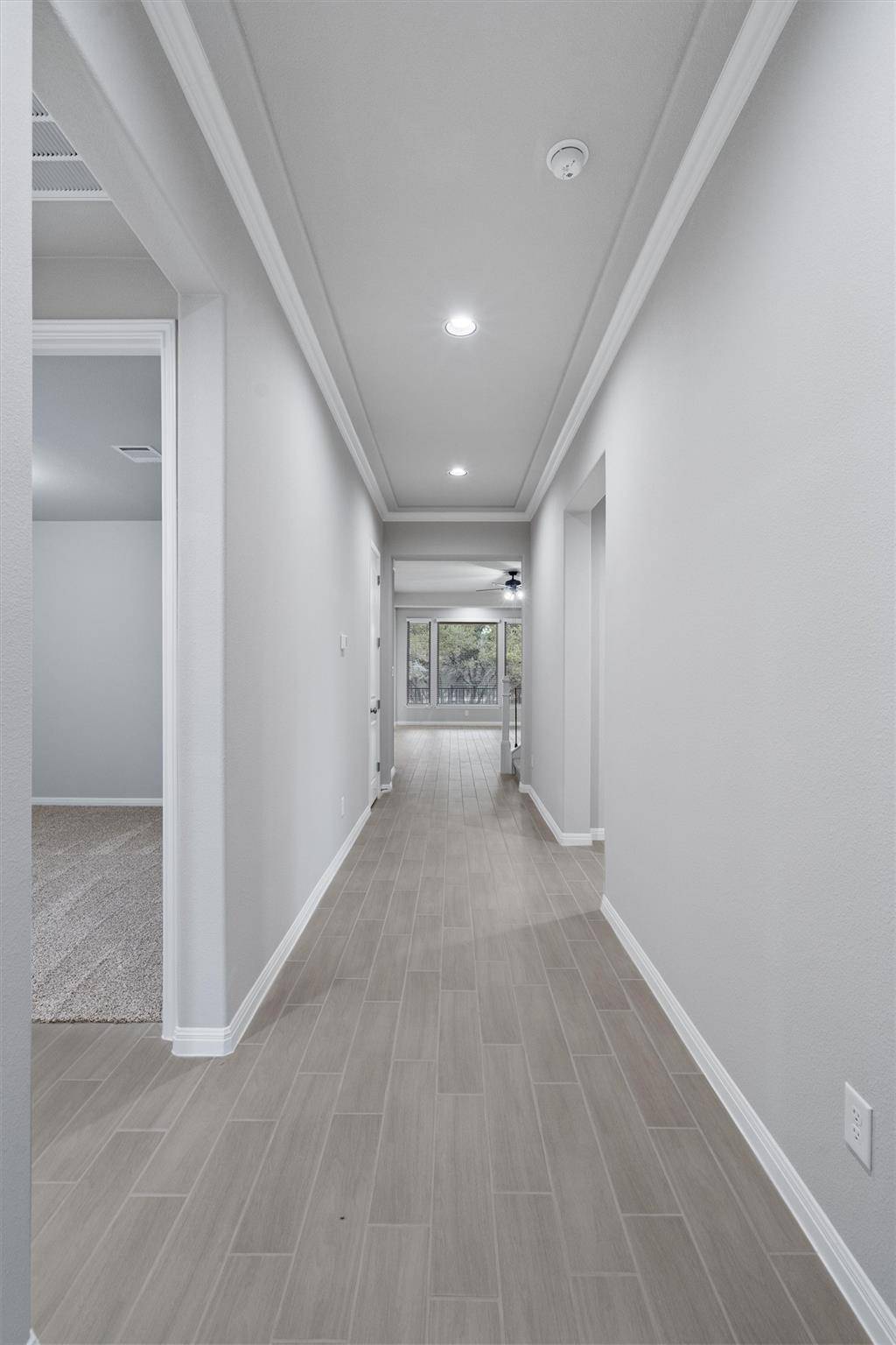 136 Scenic Hills CIR, Georgetown, TX 78628