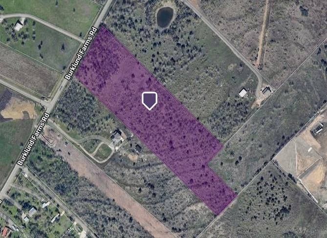 9025 Burklund Farms RD, Del Valle, TX 78617