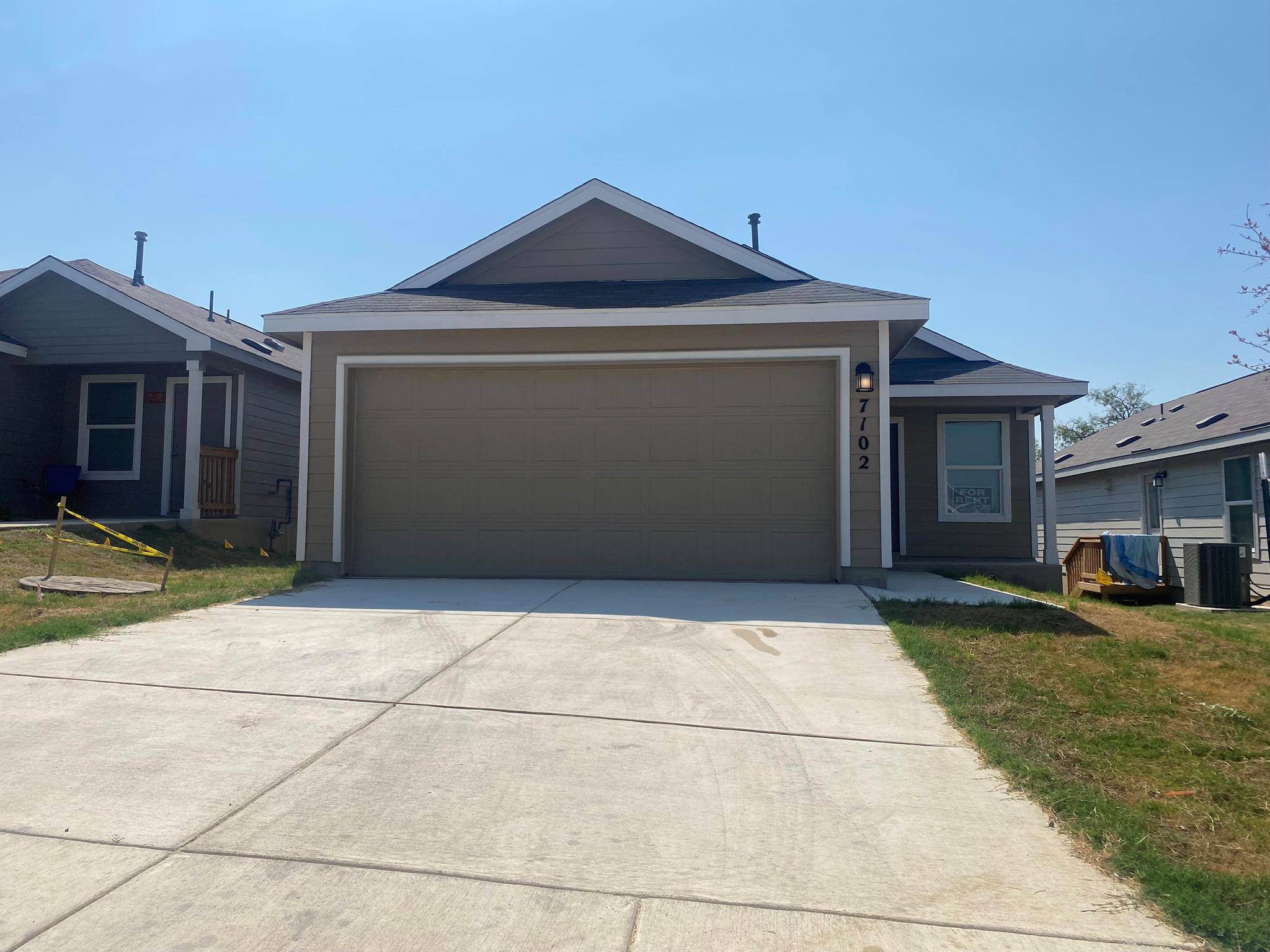 7102 Satellite WAY, San Antonio, TX 78252