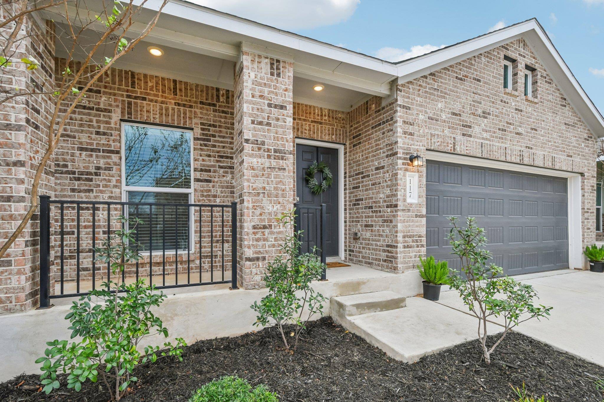 117 Badillo WAY, Bastrop, TX 78602